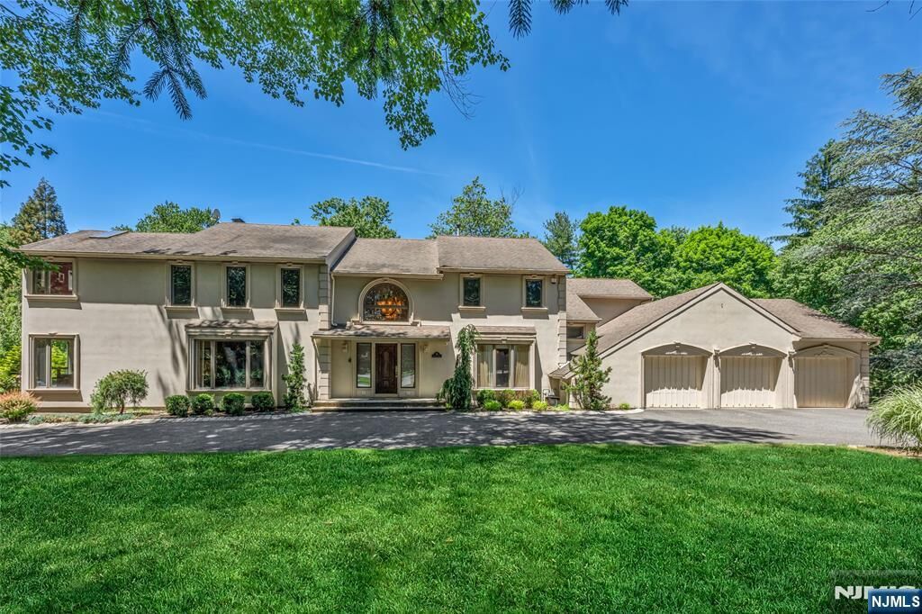 Property Photo:  59 Deerfield Lane  NJ 07458 