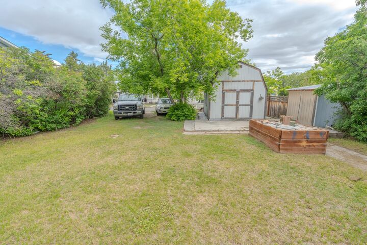 Property Photo: 1514 Beech Street MT 59601