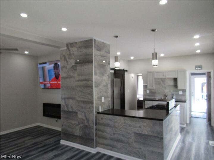 Property Photo: 2827 E 117th Street OH 44120