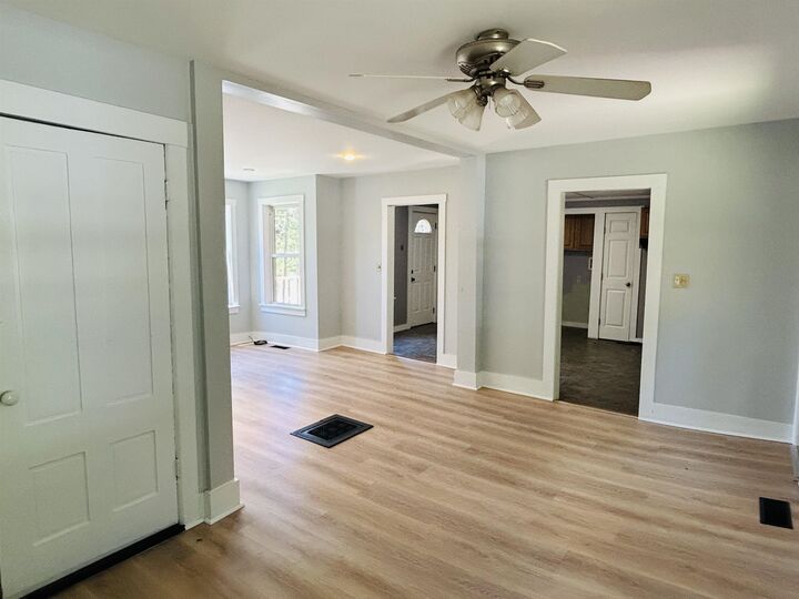 Property Photo:  65 Mechanic Street  NH 03470 