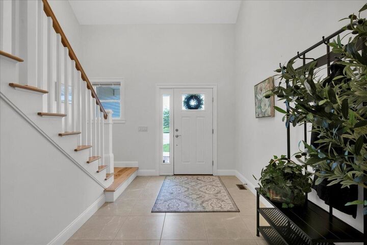 Property Photo:  154 Chase Court  VT 05452 
