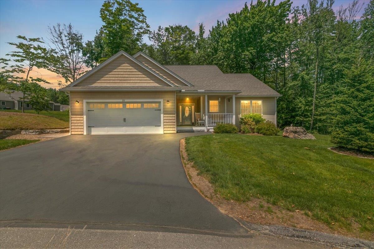 Property Photo: 25 Ridgeview Drive NH 03034
