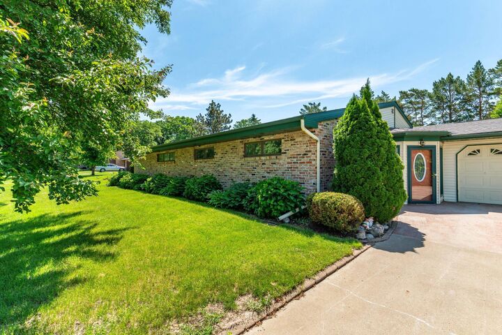 Property Photo:  1043 Woodland Loop  MN 56537 