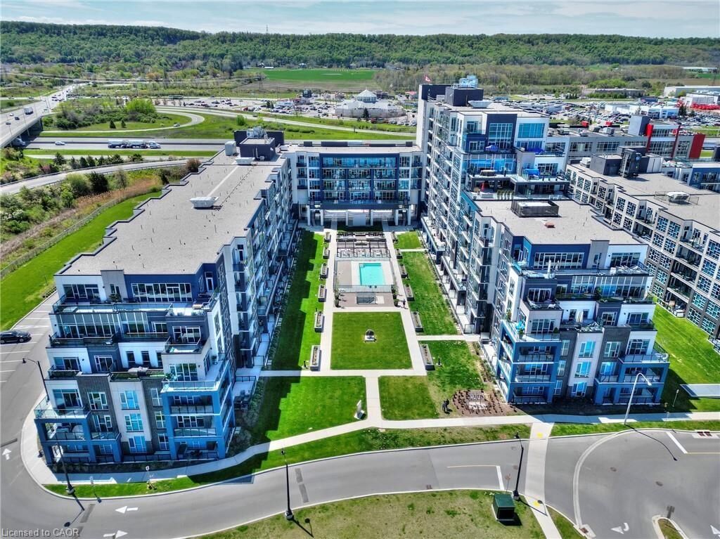 Property Photo:  16 Concord Place 436  ON L3M 0J1 