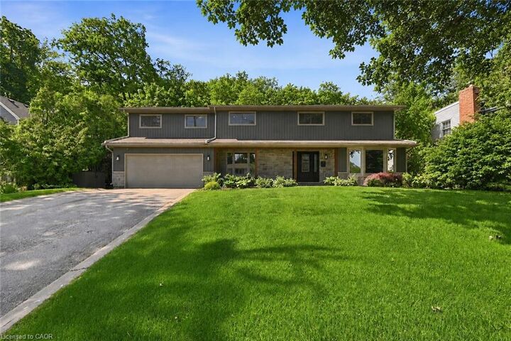 94 Dorchester Drive — photo 1