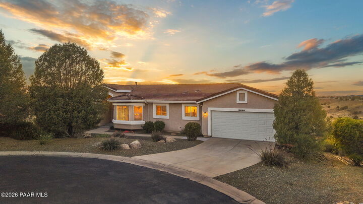 Property Photo:  1550 N Neoga Circle  AZ 86327 