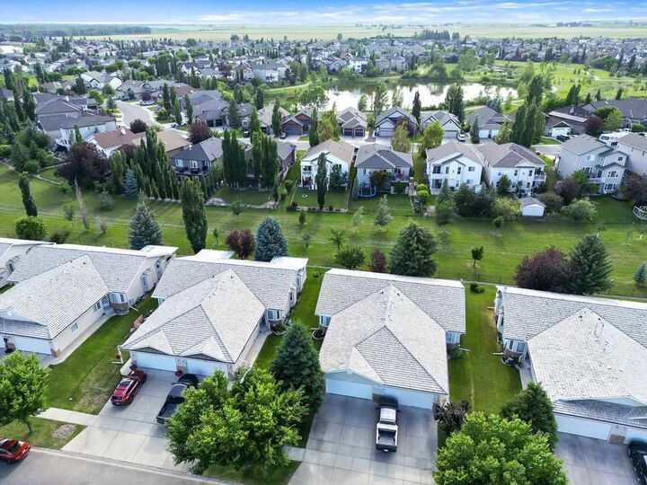 Photo de la propriété:  601 Riverside Drive NW  AB T1V 1S8 