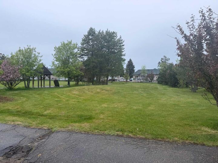 Property Photo:  722 48 Street 110  AB T7E 1W8 