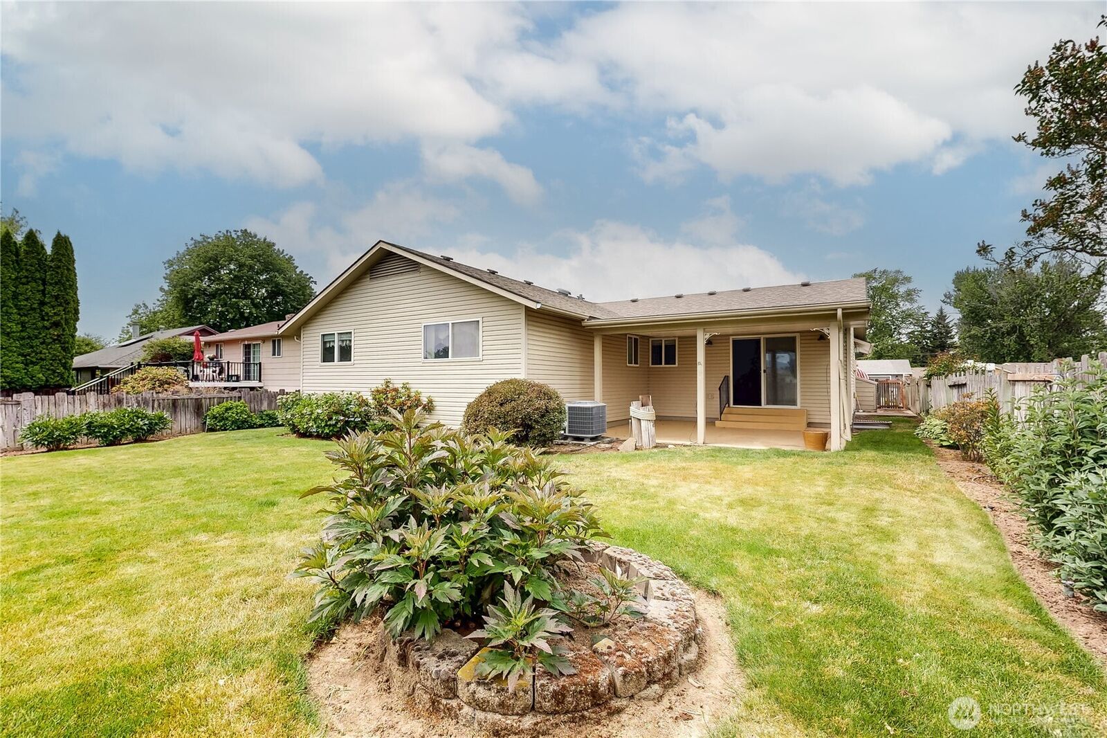 Property Photo: 2287 Granite Drive WA 99362