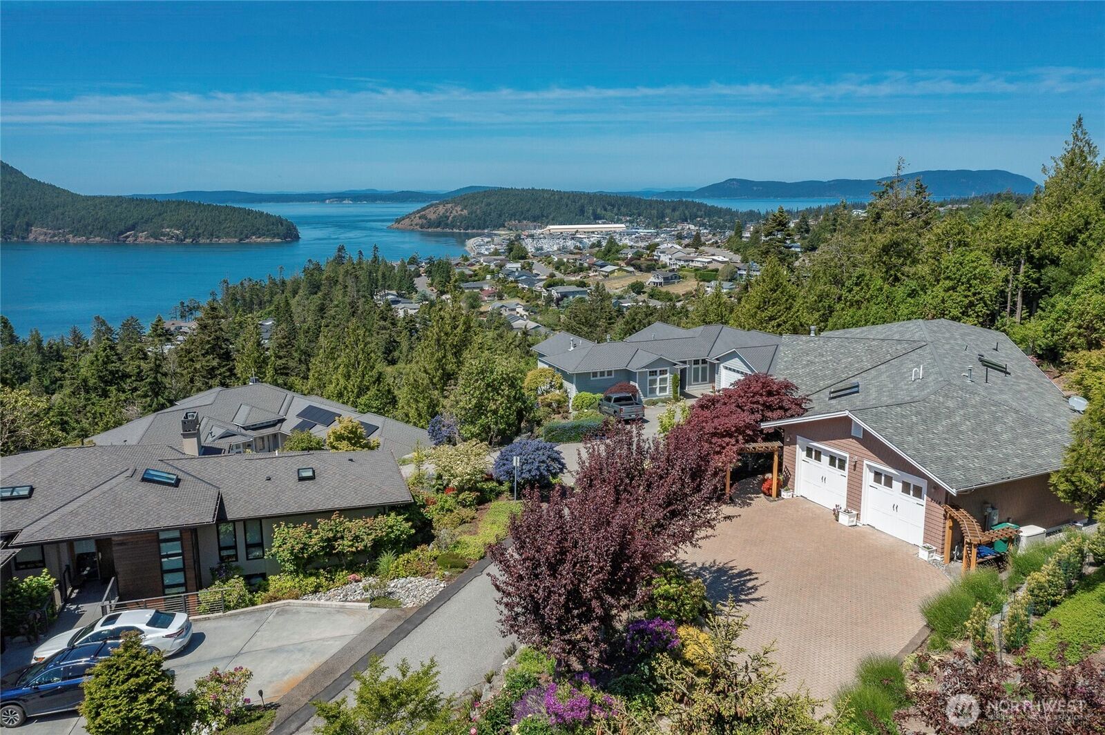 Property Photo: 4114 Ellisport Place WA 98221