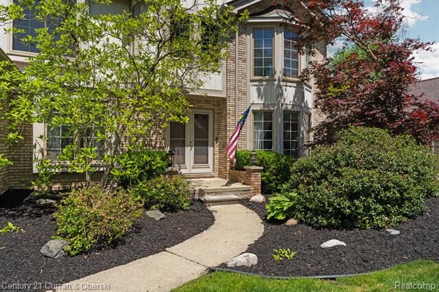 Property Photo:  44962 Steeplepath  MI 48375 