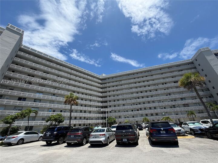 Property Photo: 1401 NE Miami Gardens Dr 891 FL 33179