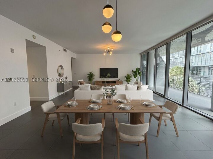Property Photo:  250 NW 24th St 3C  FL 33127 