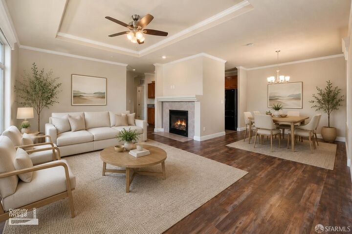 Property Photo:  29 Yacht Lane  CA 94014 