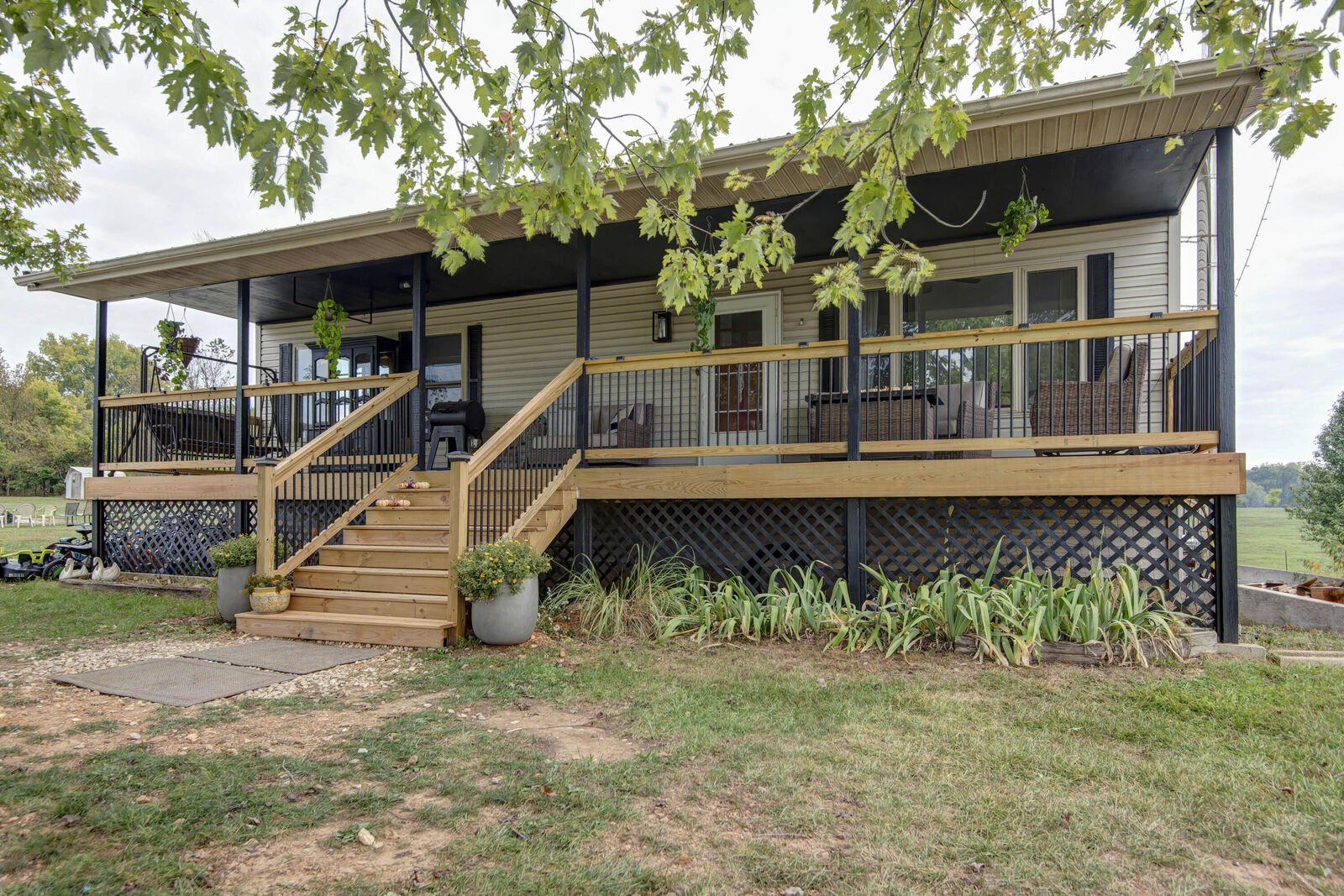 Property Photo:  1160 State Hwy W  MO 65721 