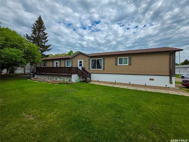 Property Photo: 555 Dielschneider Road 38 SK S0A 2P0