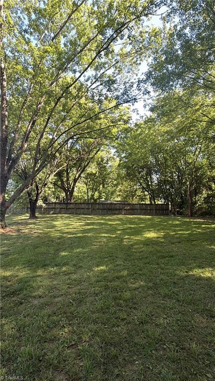 Property Photo: 622 S Franklin Road NC 27030