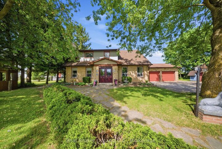 Property Photo: 800 Tremaine Avenue S ON N4W 3G9