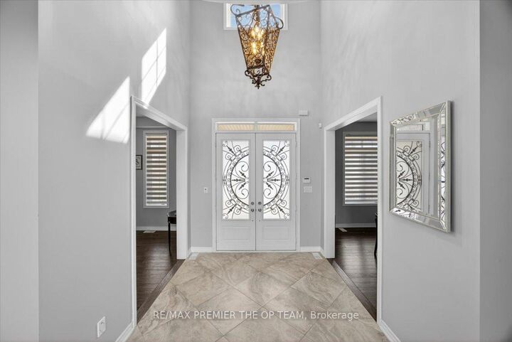 Property Photo:  102 Pine Hill Road  ON L3Z 0H1 
