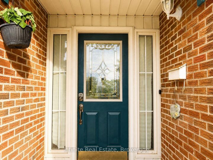 Property Photo: 122 Parkview Drive ON L9W 3J3