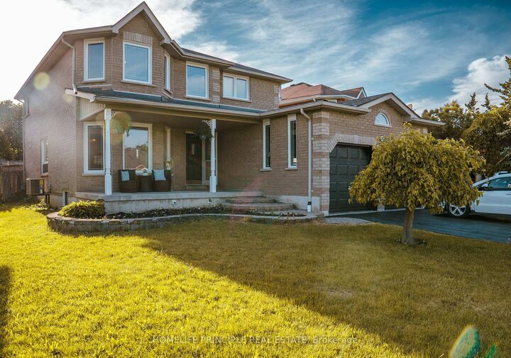 88 Loon Avenue — photo 1