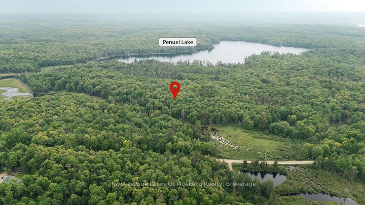 Property Photo:  254 Expressway Road  ON P0A 1J0 