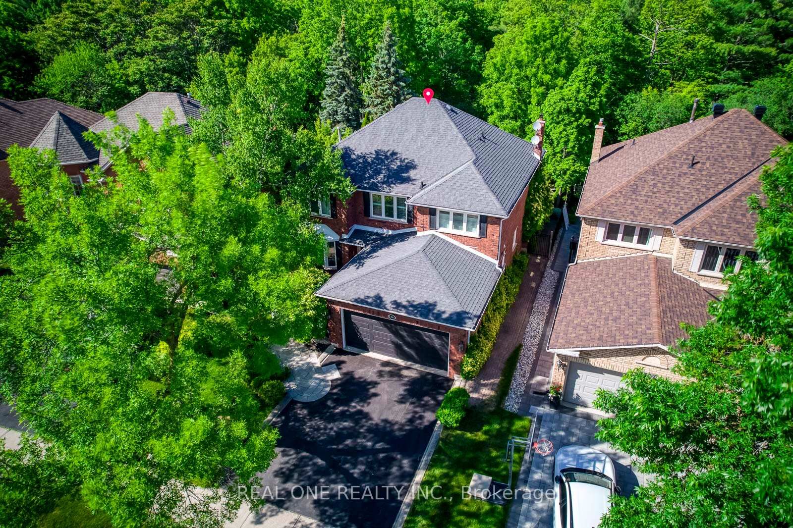 Property Photo: 1311 Blackburn Drive ON L6M 2N5
