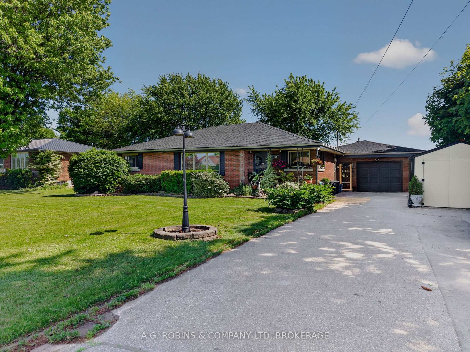 Property Photo: 3119 #3 Highway E ON L3K 5V3