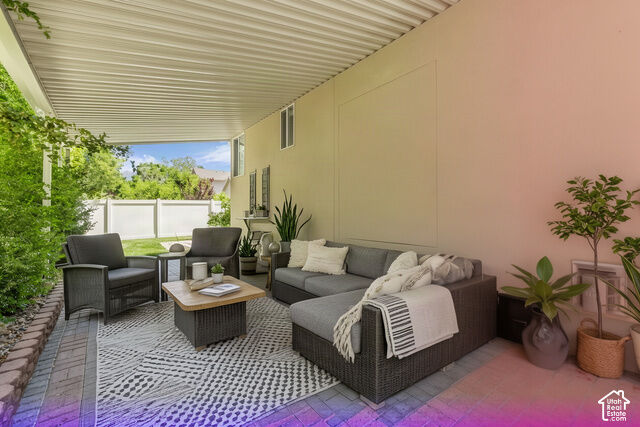 Property Photo:  281 E Regent Park Ct S  UT 84047 