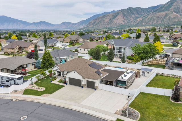 Property Photo: 1049 S 300 E UT 84653