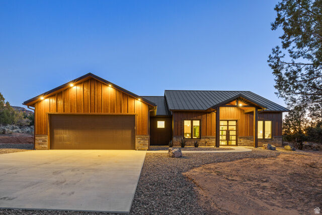 Property Photo:  369 W Pinyon Pine Dr  UT 84758 