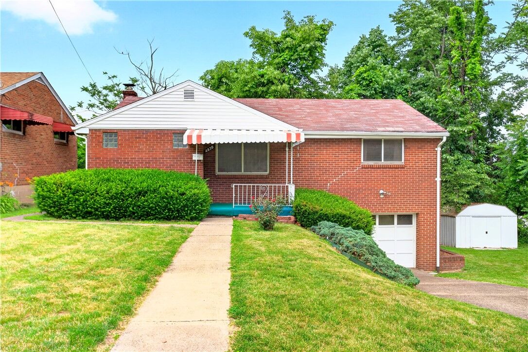 Property Photo: 4830 Barberry St PA 15207