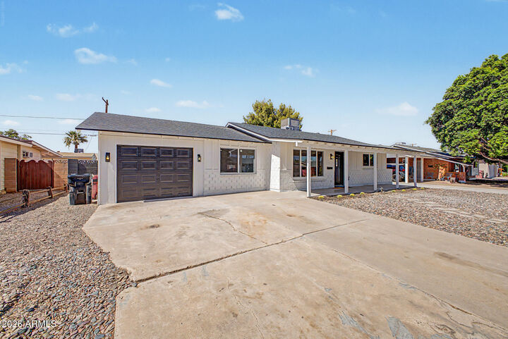Property Photo: 8450 E Windsor Avenue AZ 85257