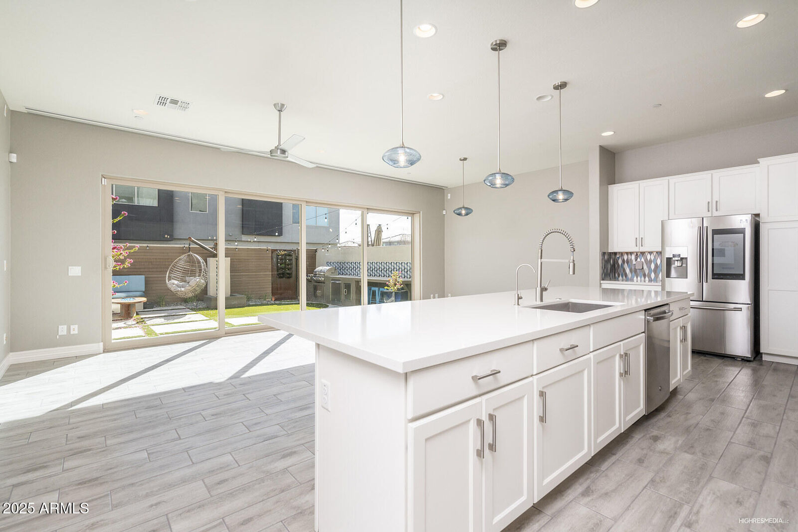 Property Photo: 1977 W Kinfield Trail AZ 85085