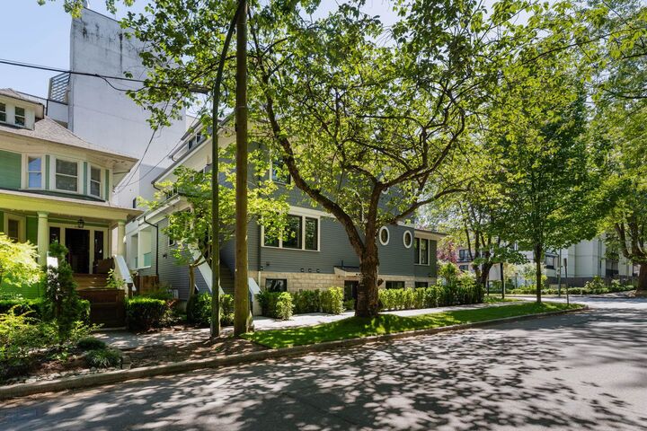 Property Photo: 980 Bidwell Street BC V6G 1M3