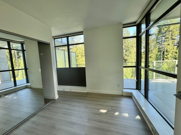 Property Photo:  5782 Berton Avenue 807  BC V6S 0C1 