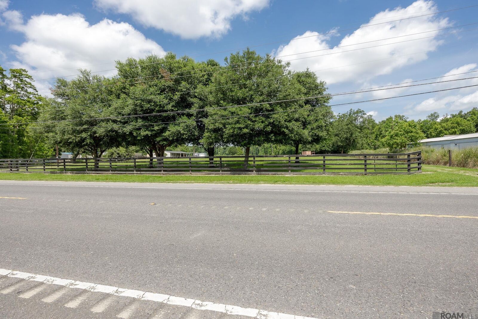 Property Photo:  La Hwy 22  LA 70774 