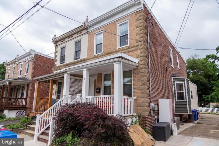 Property Photo:  7 Center Street  NJ 08108 