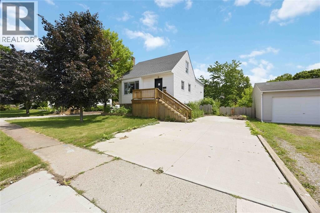 Property Photo: 782 Kember Avenue ON N7S 2T3