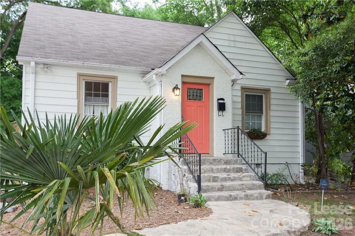 Property Photo: 1829 Merriman Avenue NC 28203