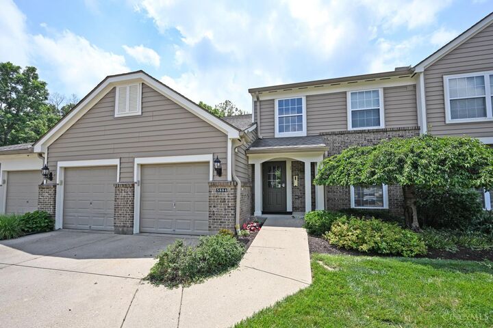 Property Photo:  5884 Stonebridge Circle Way  OH 45150 