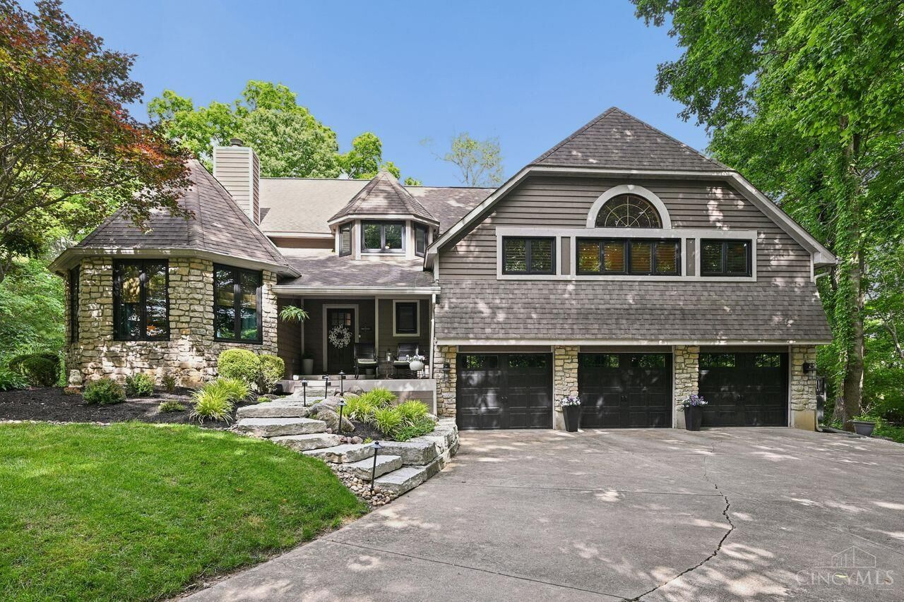Property Photo:  2958 Wooded Vista Court  OH 45040 