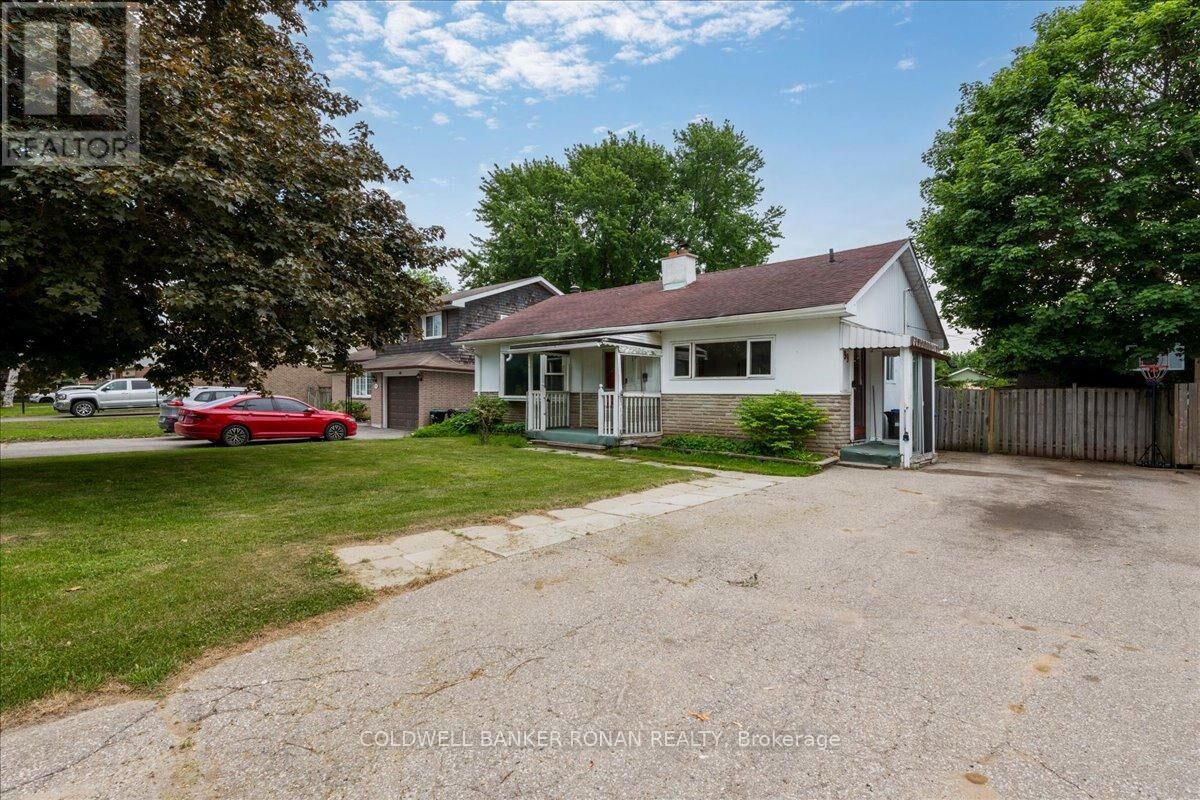 Property Photo: 199 Tupper Street West ON L9R 1B6