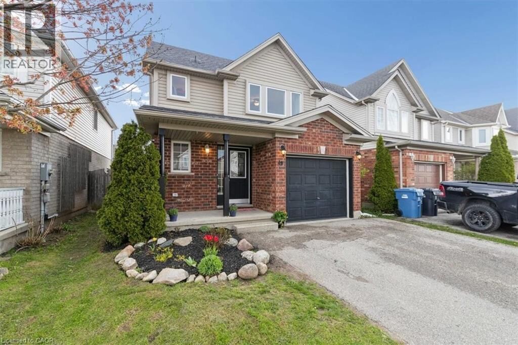 Property Photo:  49 Schiedel Drive  ON N1E 7M3 