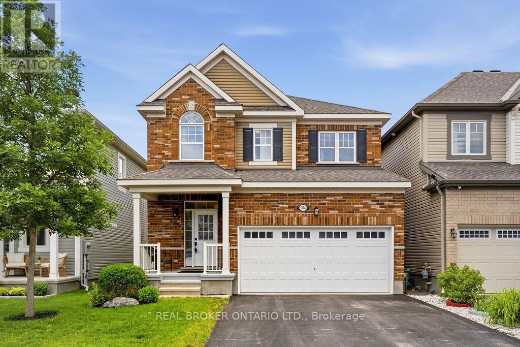 Property Photo:  984 Shimmerton Circle  ON K2M 0L4 