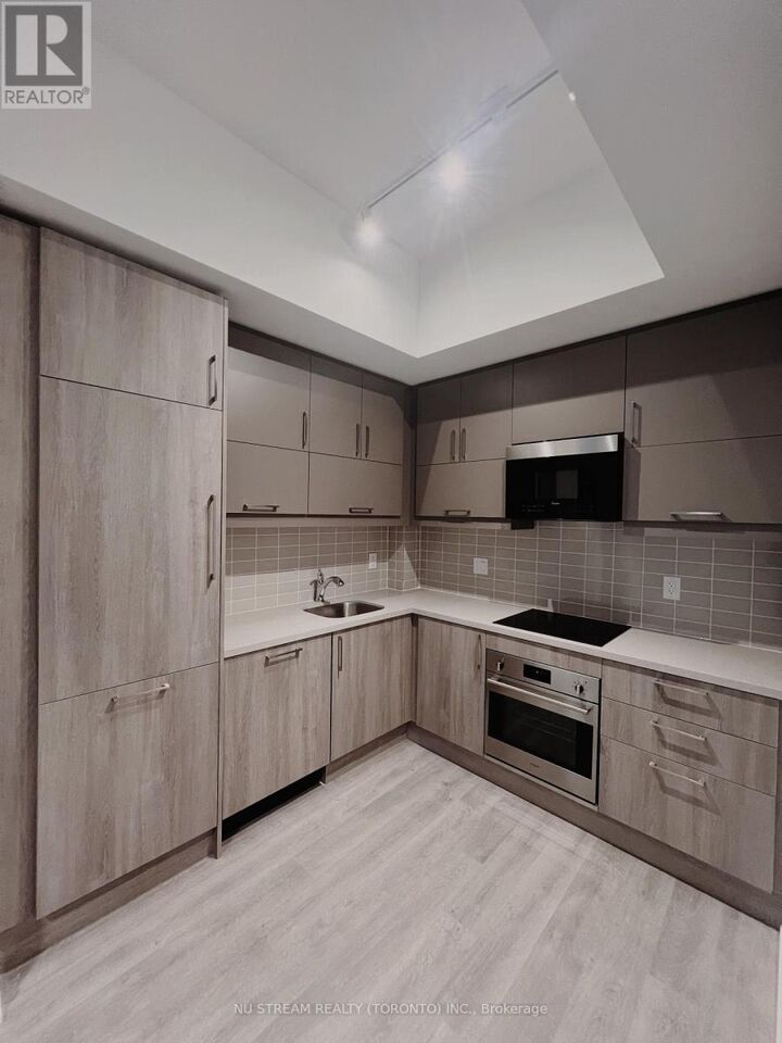 Property Photo:  8119 Birchmount Road 1038  ON L6G 0H5 