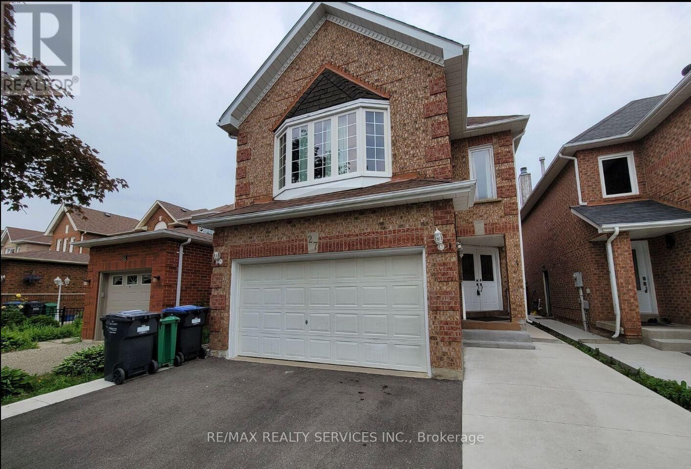 Property Photo: 27 Letty Avenue ON L6Y 4T3