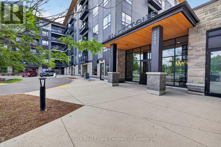 Property Photo:  251 Northfield Drive 218  ON N2K 0G9 