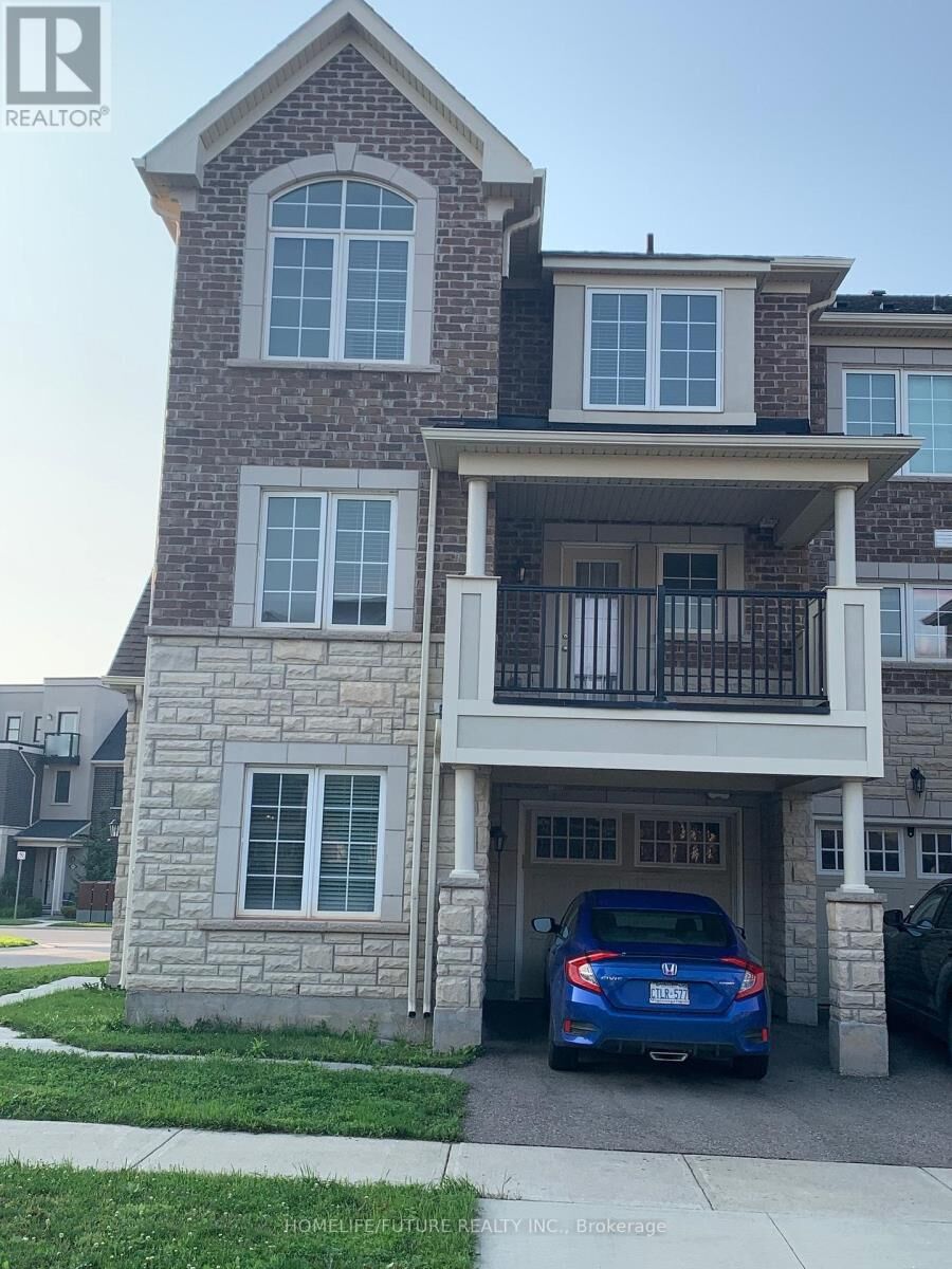 Property Photo: 208 Sarah Cline Drive ON L6M 0T8