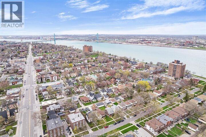 Property Photo: 245 Cameron ON N9B 1Y5